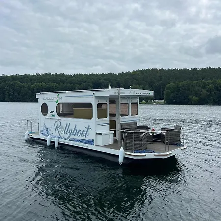 Botel Hausboot Rollyboot Evolution- Feste Am Steg Joachimsthal