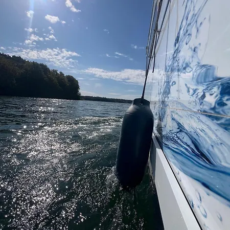 Hausboot Rollyboot Evolution- Feste Am Steg
